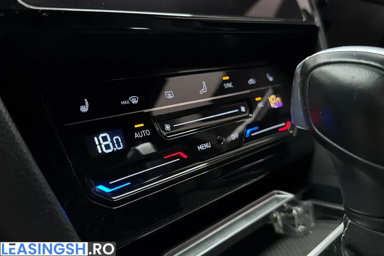 Volkswagen Arteon din 2022 cu 72.450 km - oferta VOL255722 - foto 17