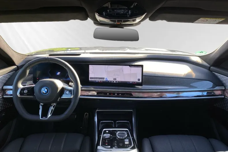 BMW 750 (Seria 7) din 2024 cu 9.340 km - oferta BMW255724 - foto 4