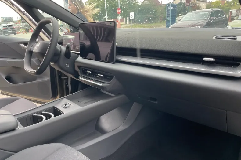 Volkswagen ID.3 din 2026 cu 1 km - oferta VOL255730 - foto 13