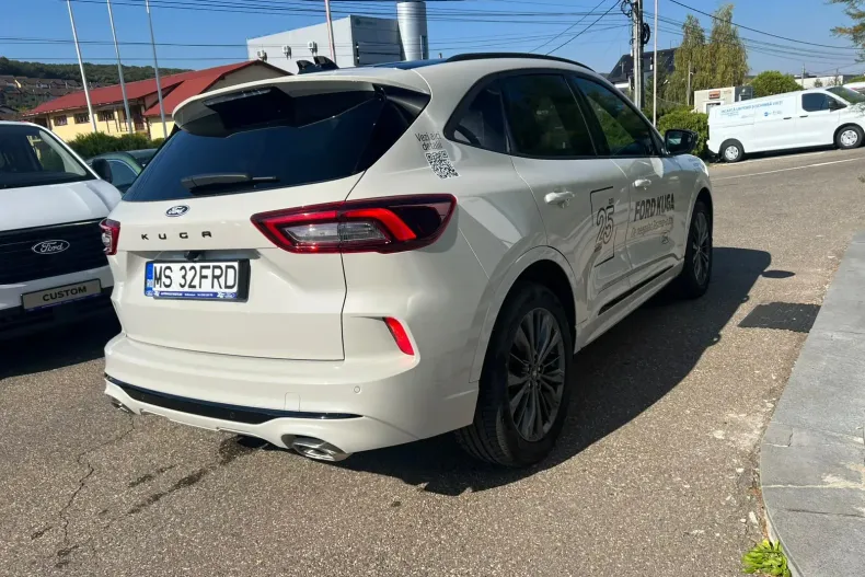 Ford Kuga din 2025 cu 6.900 km - oferta FOR255740 - foto 3