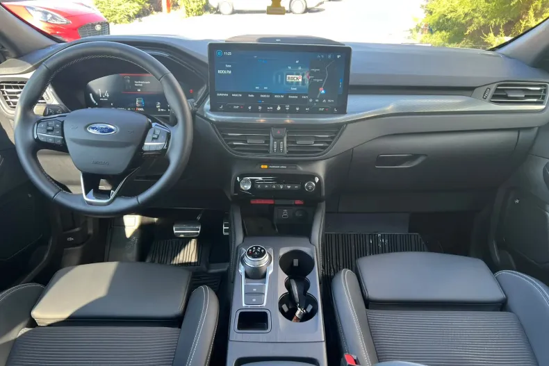 Ford Kuga din 2025 cu 6.900 km - oferta FOR255740 - foto 15