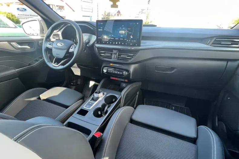 Ford Kuga din 2025 cu 6.900 km - oferta FOR255740 - foto 16
