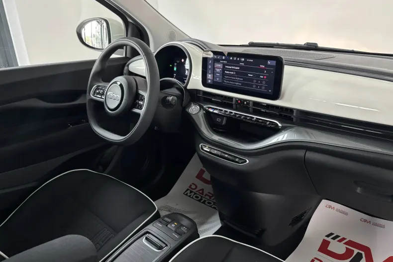 Fiat 500e din 2023 cu 15.500 km - oferta FIA255750 - foto 6