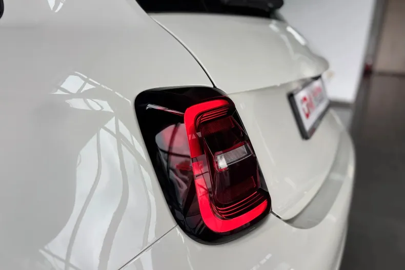 Fiat 500e din 2023 cu 15.500 km - oferta FIA255750 - foto 20