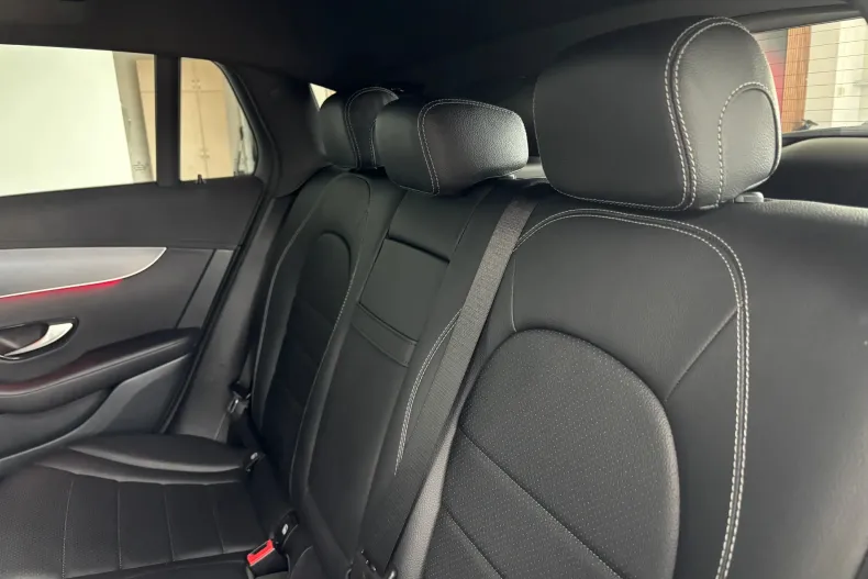 Mercedes-Benz EQC (Clasa GLC) din 2021 cu 108.700 km - oferta MER255751 - foto 13