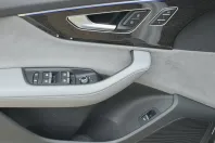 Audi SQ7 din 2023 cu 68.796 km - oferta AUD255758 - foto 10