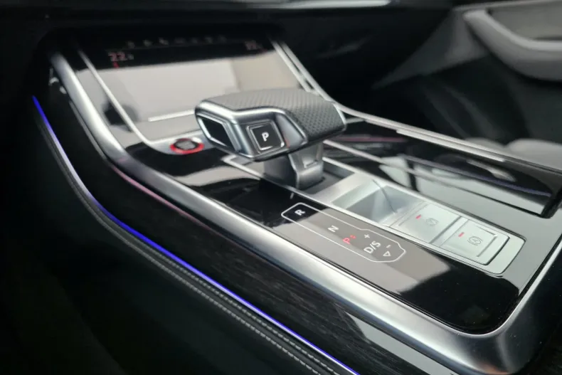 Audi SQ7 din 2023 cu 68.796 km - oferta AUD255758 - foto 13