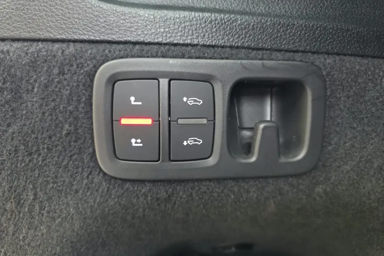 Audi SQ7 din 2023 cu 68.796 km - oferta AUD255758 - foto 24