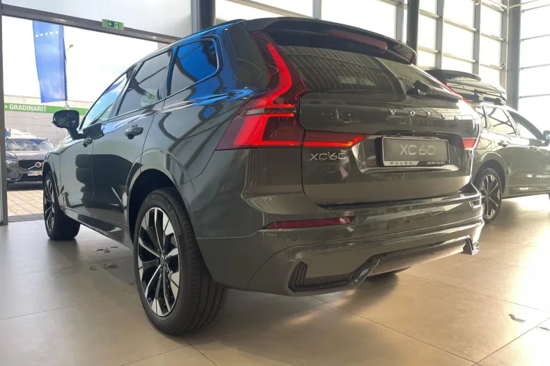 Volvo XC60 din 2026 cu 1 km - oferta VOL255759 - foto 7