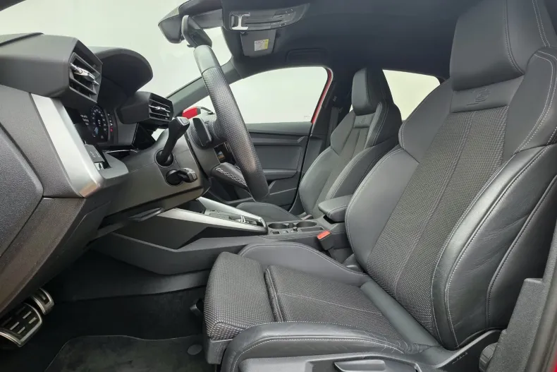 Audi A3 din 2022 cu 42.707 km - oferta AUD255761 - foto 8