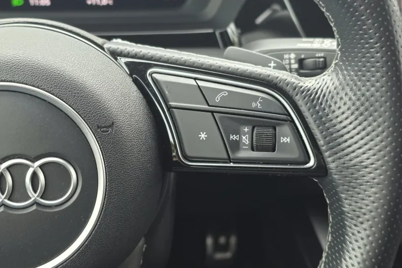 Audi A3 din 2022 cu 42.707 km - oferta AUD255761 - foto 13