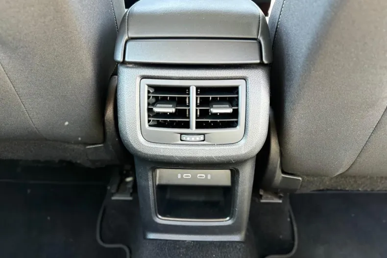 Seat Ateca din 2021 cu 61.511 km - oferta SEA255766 - foto 40