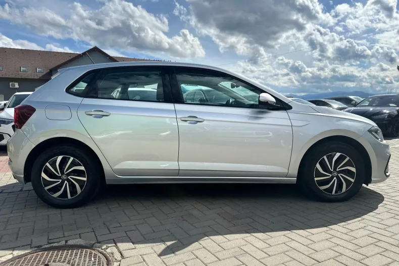 Volkswagen Polo din 2022 cu 48.259 km - oferta VOL255768 - foto 16