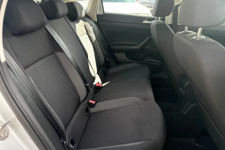 Volkswagen Polo din 2022 cu 48.259 km - oferta VOL255768 - foto 28