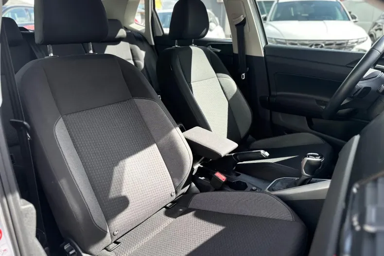 Volkswagen Polo din 2022 cu 48.259 km - oferta VOL255768 - foto 29