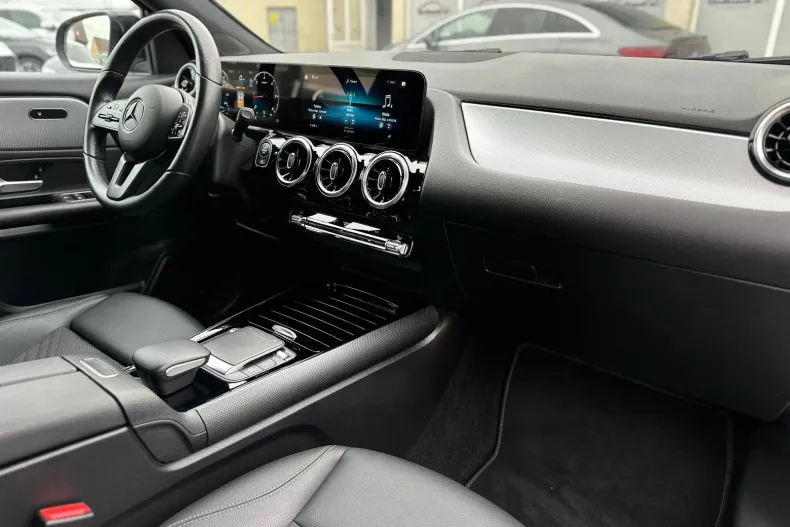 Mercedes-Benz GLA din 2022 cu 110.727 km - oferta MER255771 - foto 5