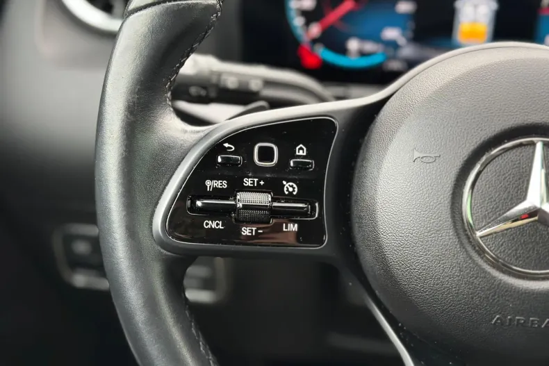 Mercedes-Benz GLA din 2022 cu 110.727 km - oferta MER255771 - foto 26