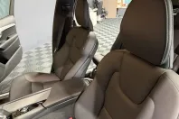 Volvo XC90 din 2024 cu 65.555 km - oferta VOL255776 - foto 23