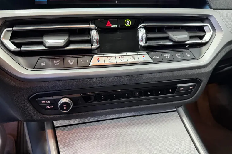 BMW 320 (Seria 3) din 2022 cu 120.264 km - oferta BMW255780 - foto 16