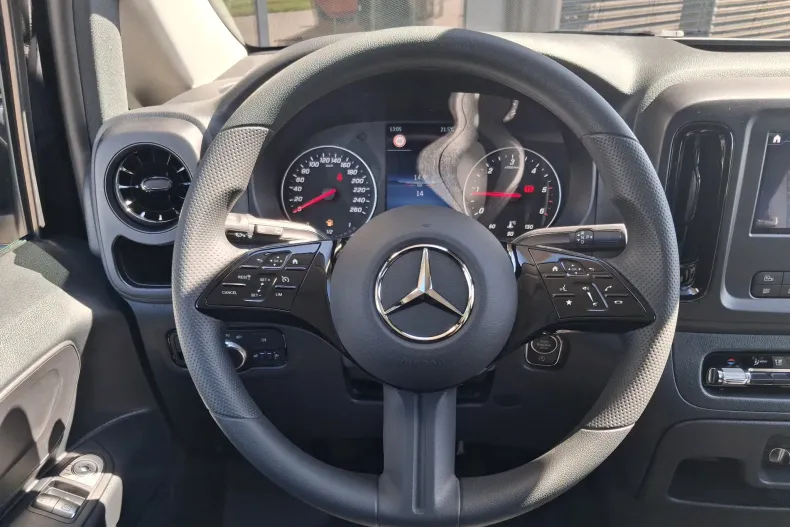 Mercedes-Benz Vito din 2026 cu 10 km - oferta MER255791 - foto 11