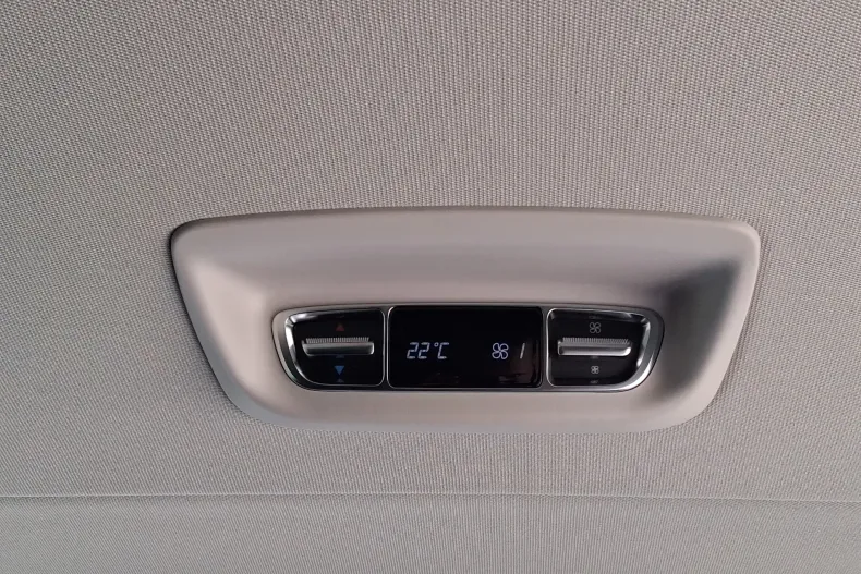 Mercedes-Benz Vito din 2026 cu 10 km - oferta MER255791 - foto 17