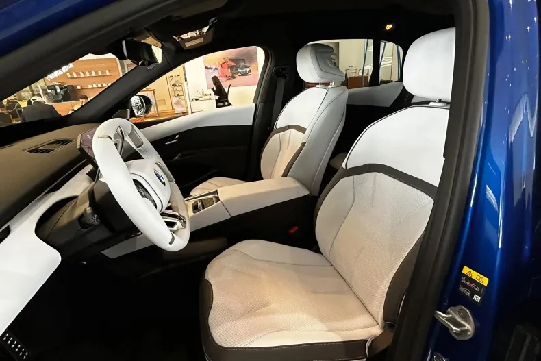 BMW i3 din 2026 cu 7 km - oferta BMW255793 - foto 9