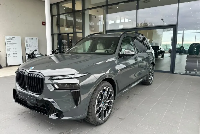 BMW X7 (Seria X) din 2026 cu 7 km - oferta BMW255794 - foto 2