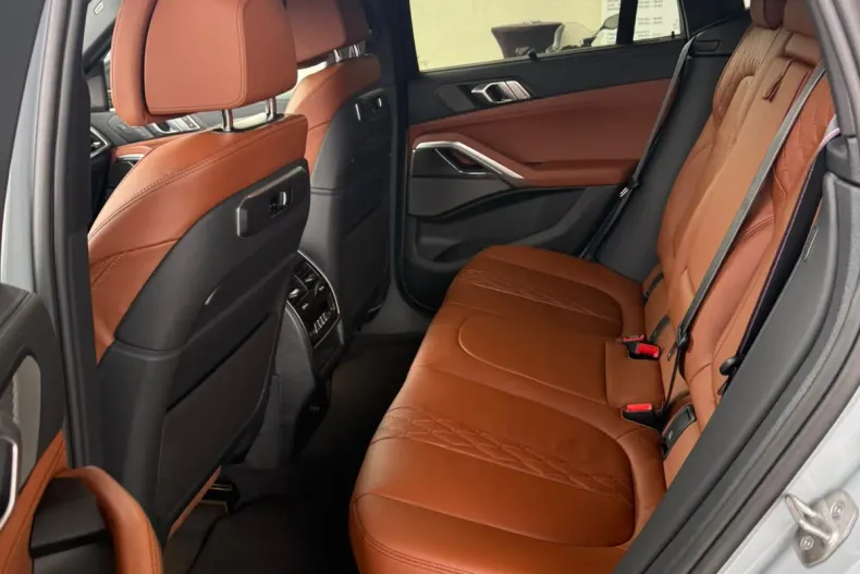 BMW X6 (Seria X) din 2026 cu 7 km - oferta BMW255795 - foto 9