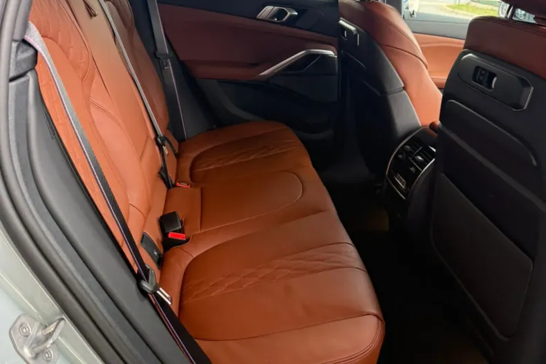 BMW X6 (Seria X) din 2026 cu 7 km - oferta BMW255795 - foto 12