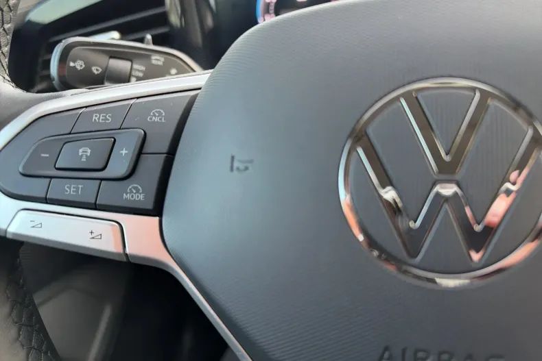 Volkswagen Passat din 2026 cu 23.055 km - oferta VOL255803 - foto 17