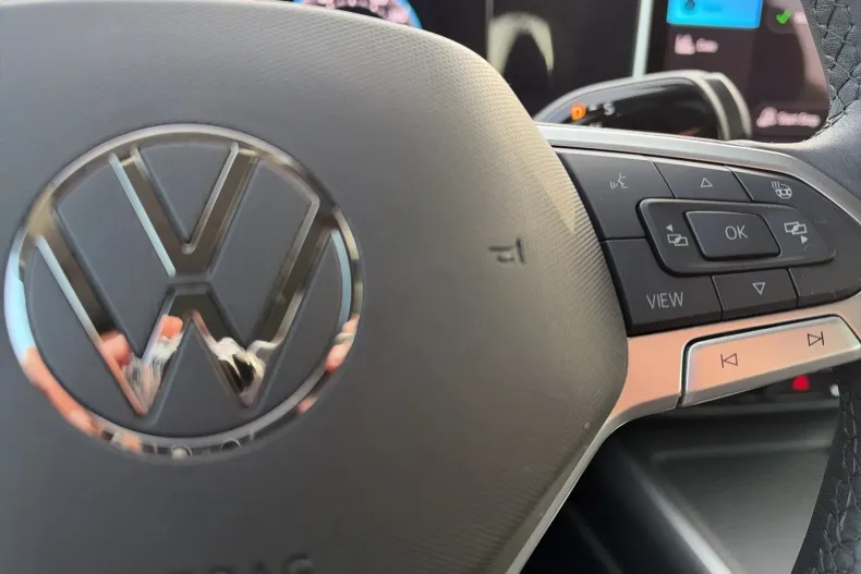 Volkswagen Passat din 2026 cu 23.055 km - oferta VOL255803 - foto 21