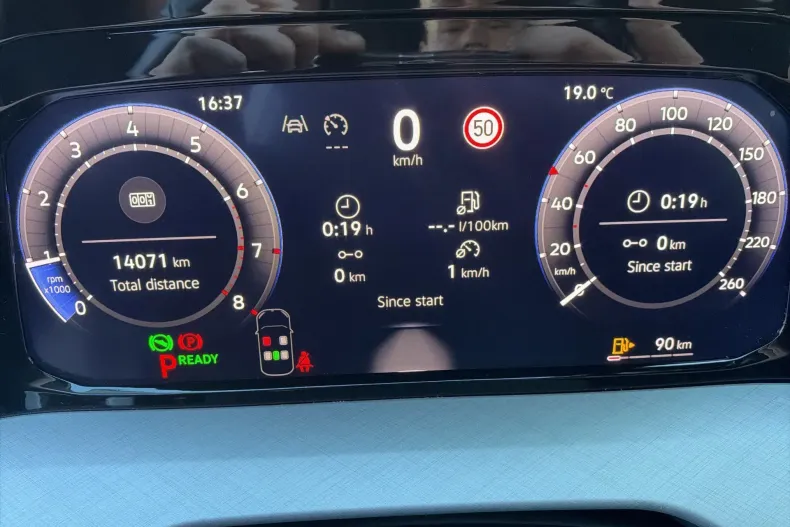 Volkswagen Golf din 2026 cu 14.070 km - oferta VOL255804 - foto 18