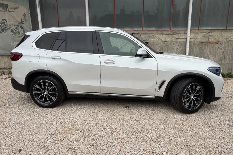 BMW X5 (Seria X) din 2020 cu 102.756 km - oferta BMW255810 - foto 29