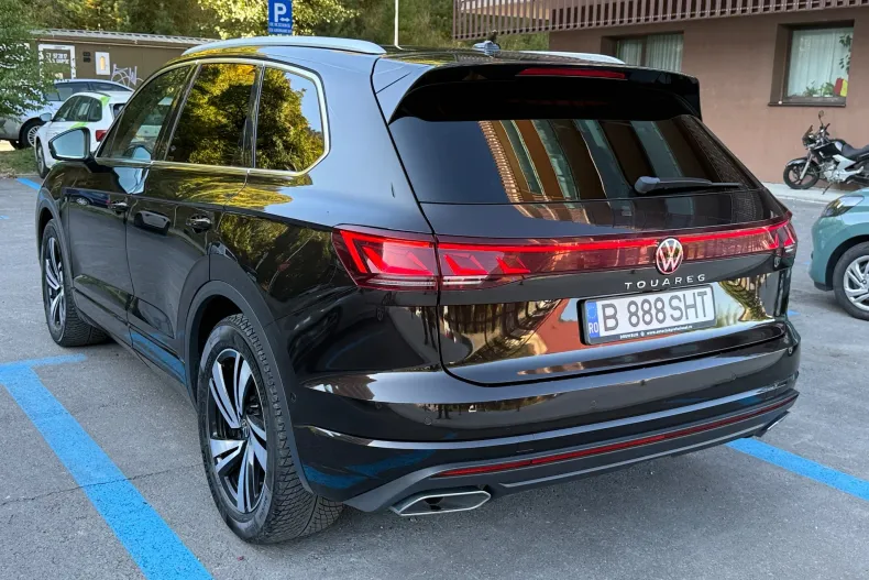 Volkswagen Touareg din 2024 cu 102.482 km - oferta VOL255811 - foto 6