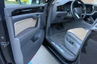 Volkswagen Touareg din 2024 cu 102.482 km - oferta VOL255811 - foto 7