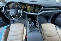 Volkswagen Touareg din 2024 cu 102.482 km - oferta VOL255811 - foto 17