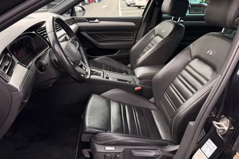 Volkswagen Passat din 2021 cu 122.819 km - oferta VOL255812 - foto 10