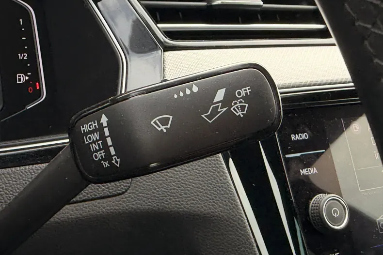 Volkswagen Passat din 2021 cu 122.819 km - oferta VOL255812 - foto 19