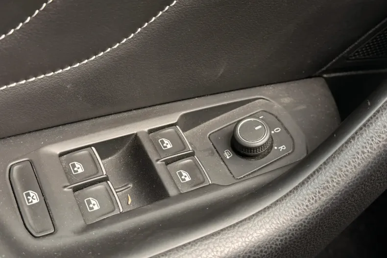 Volkswagen Passat din 2021 cu 122.819 km - oferta VOL255812 - foto 21