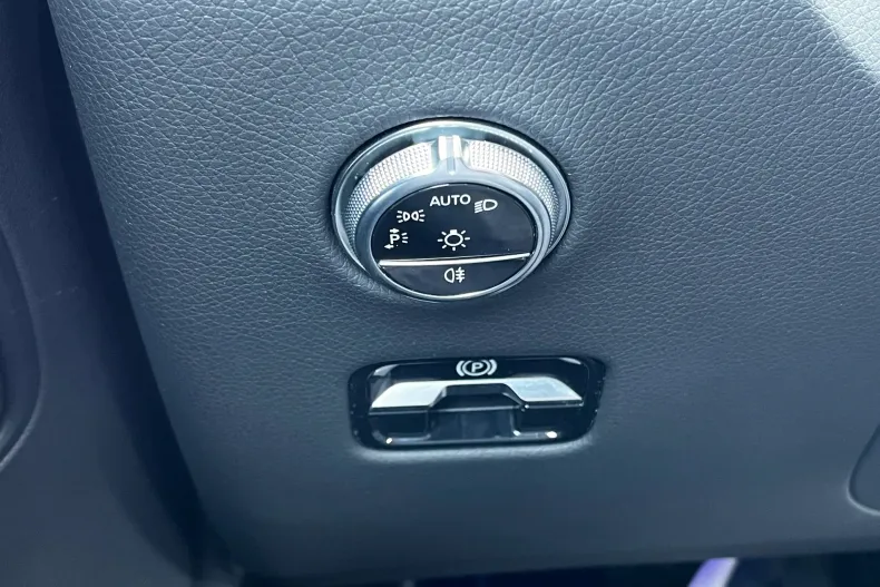 Mercedes-Benz GLC din 2023 cu 111.009 km - oferta MER255817 - foto 19