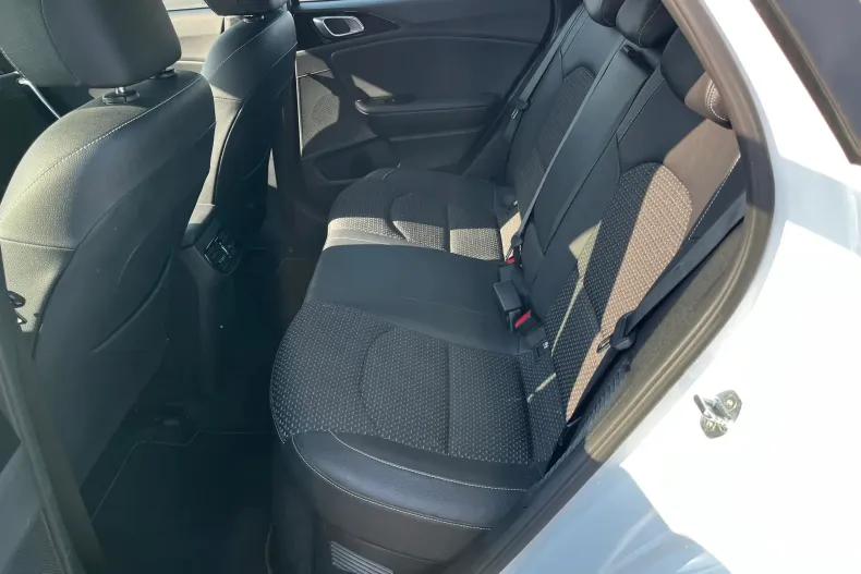 Kia XCeed din 2021 cu 75.002 km - oferta KIA255818 - foto 11