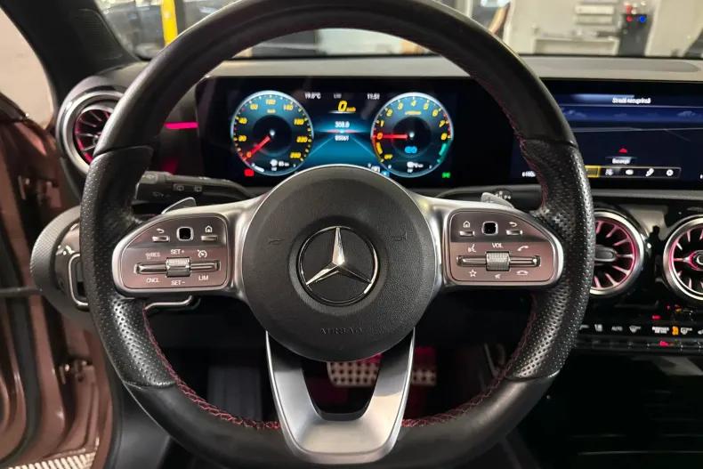Mercedes-Benz A 250 (Clasa A) din 2021 cu 85.061 km - oferta MER255819 - foto 16