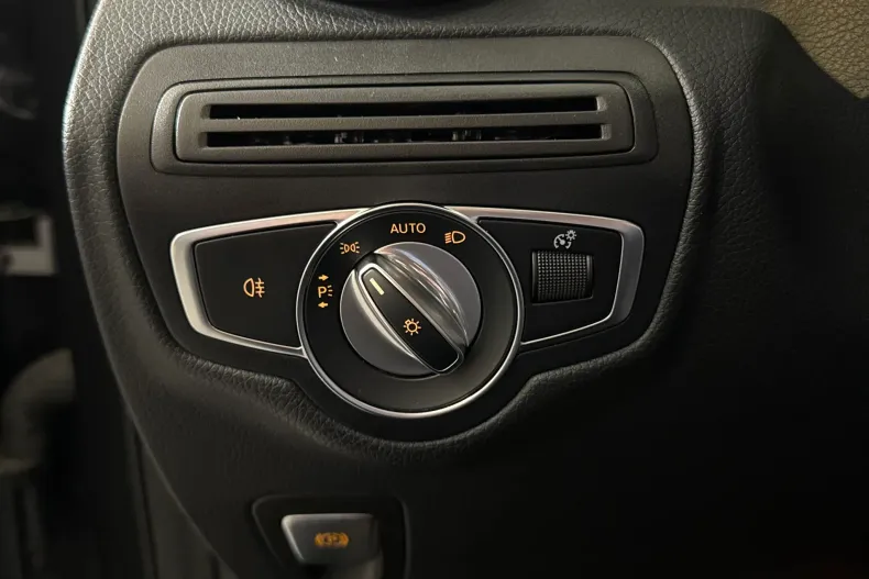 Mercedes-Benz GLC din 2020 cu 78.639 km - oferta MER255821 - foto 15