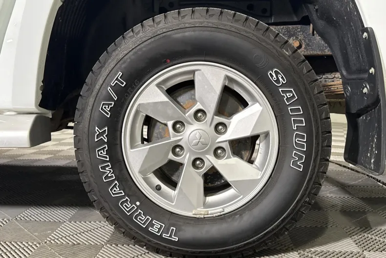 Mitsubishi L200 din 2021 cu 90.885 km - oferta MIT255822 - foto 13