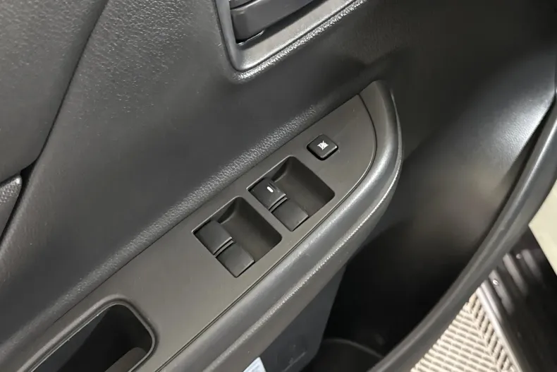 Mitsubishi L200 din 2021 cu 90.885 km - oferta MIT255822 - foto 14