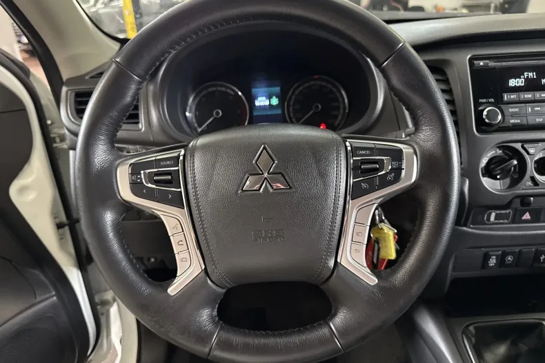 Mitsubishi L200 din 2021 cu 90.885 km - oferta MIT255822 - foto 16