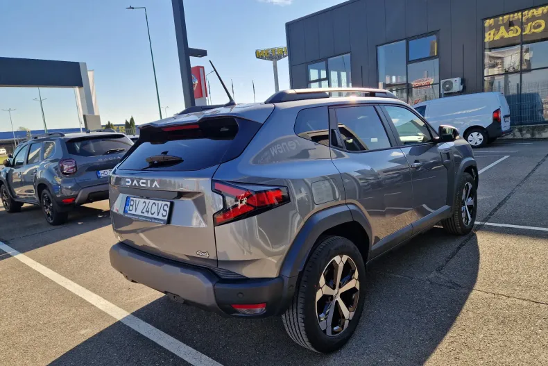 Dacia Duster din 2026 cu 2.618 km - oferta DAC255826 - foto 2