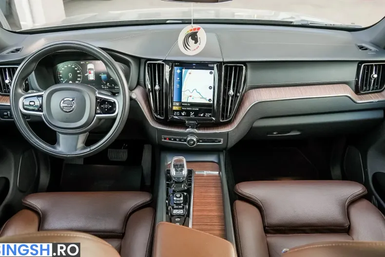 Volvo XC60 din 2020 cu 108.000 km - oferta VOL255828 - foto 10