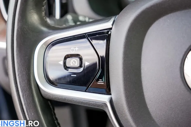 Volvo XC60 din 2020 cu 108.000 km - oferta VOL255828 - foto 20