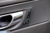 Volvo XC60 din 2020 cu 108.000 km - oferta VOL255828 - foto 23